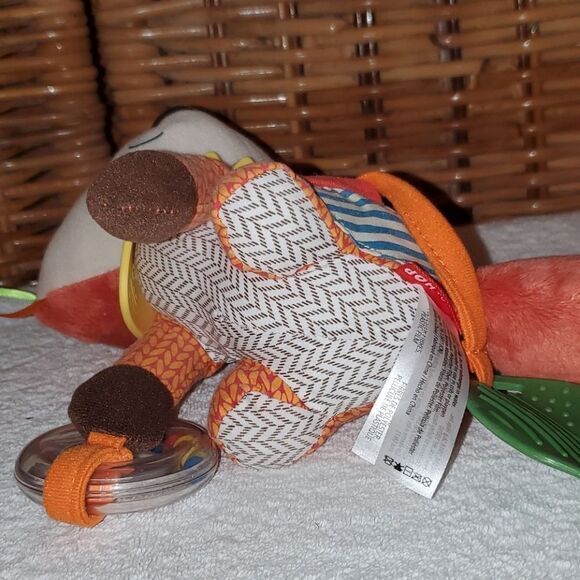 Skip & Hop Fox Multi Sensory Teething Plush - Picture 12 of 13